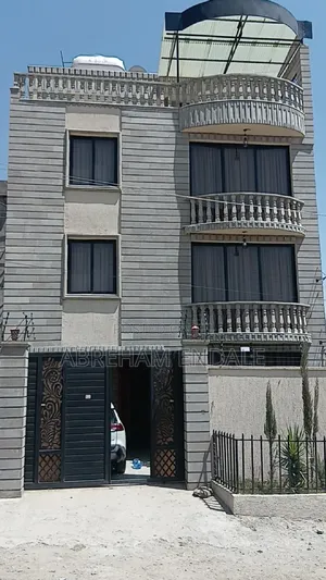 6bdrm House in ለሚኩራ አራብሳ, Yeka for rent
