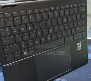 New Laptop HP Spectre 16GB Intel Core I7 SSD 1T