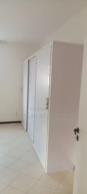 2bdrm Apartment in Varenro, Nifas Silk-Lafto for rent