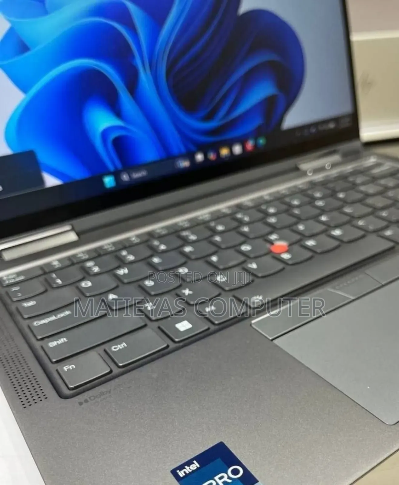 New Laptop Lenovo Thinkpad X1 Yoga 32GB Intel Core i7 SSD 512GB