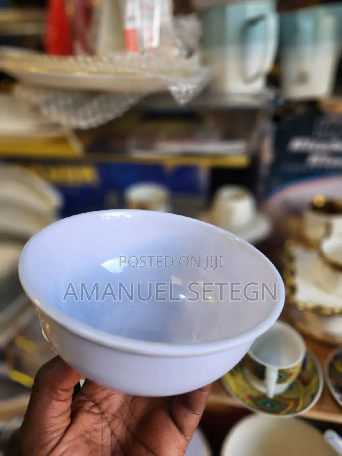 ማይካ የሾርባ ቦል