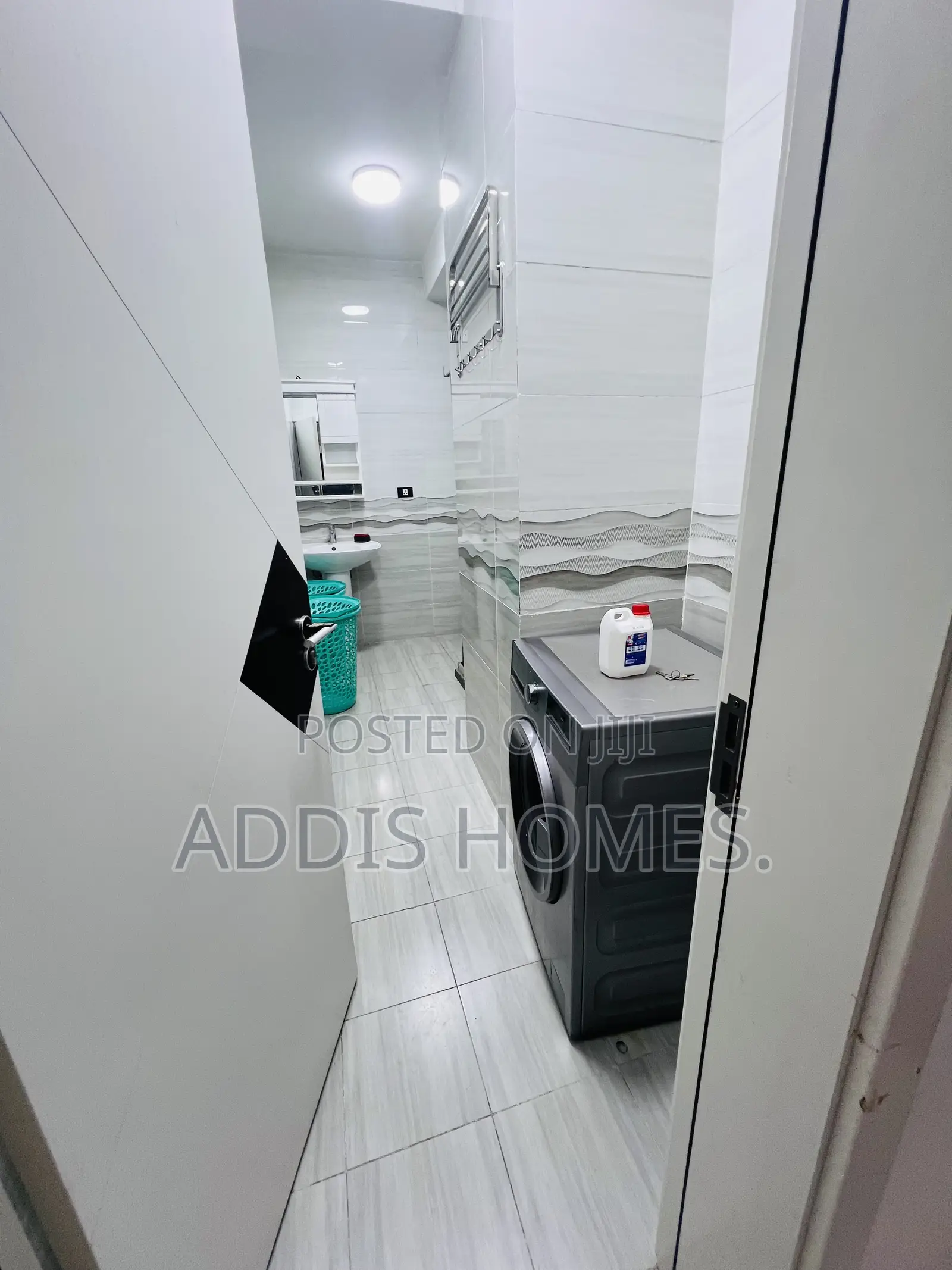 Furnished 3bdrm Apartment in Bole for rent