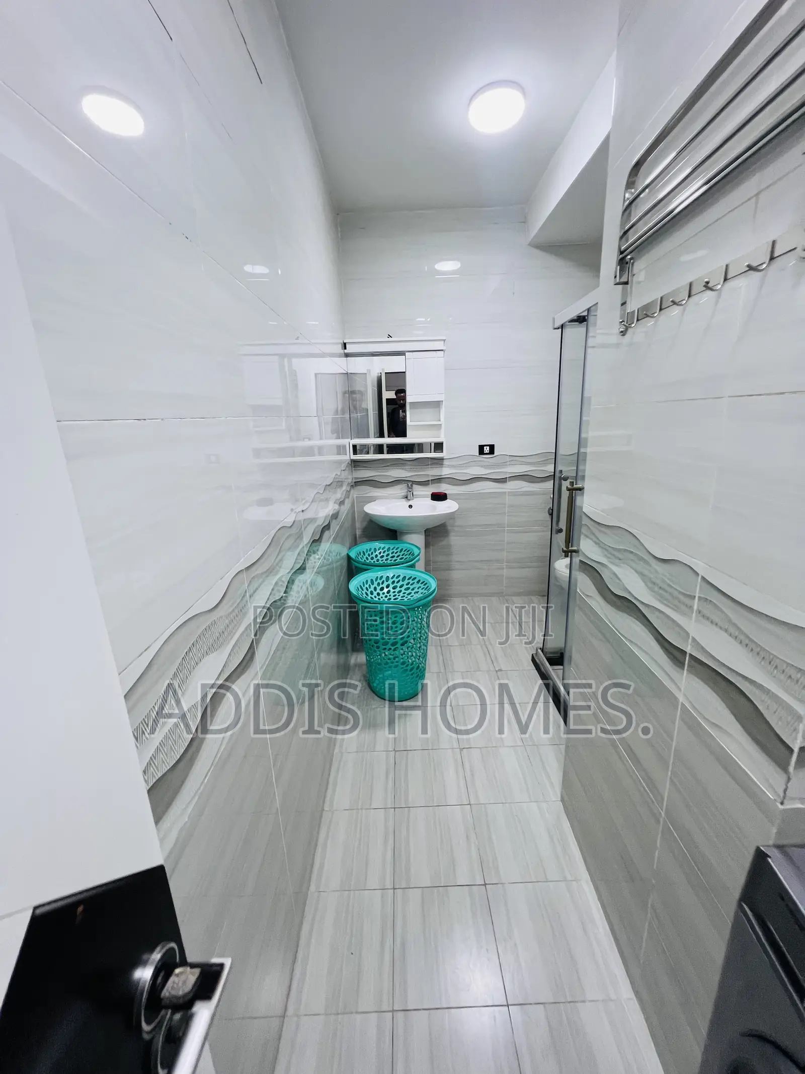 Furnished 3bdrm Apartment in Bole for rent