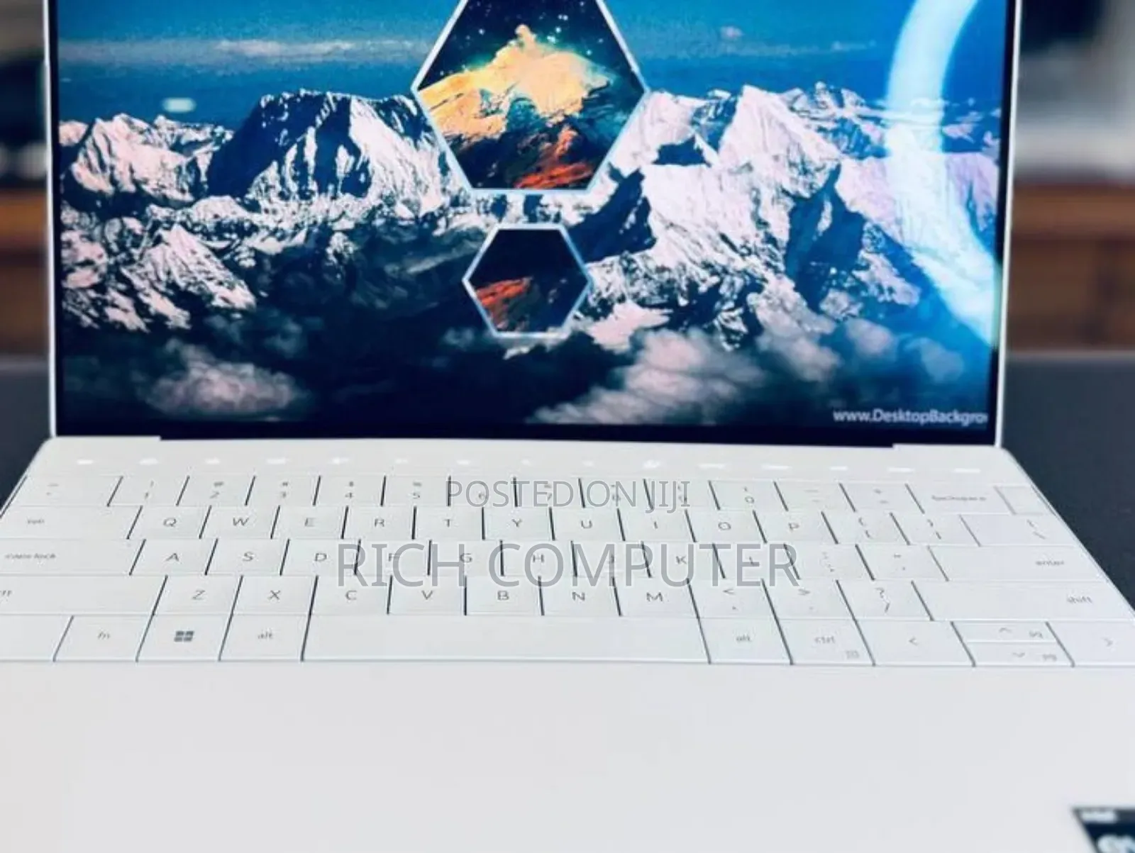 New Laptop Dell XPS 15 16GB Intel Core i7 SSD 512GB