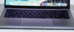 New Laptop Apple MacBook Pro M1 32GB Apple M1 Pro SSD 512GB