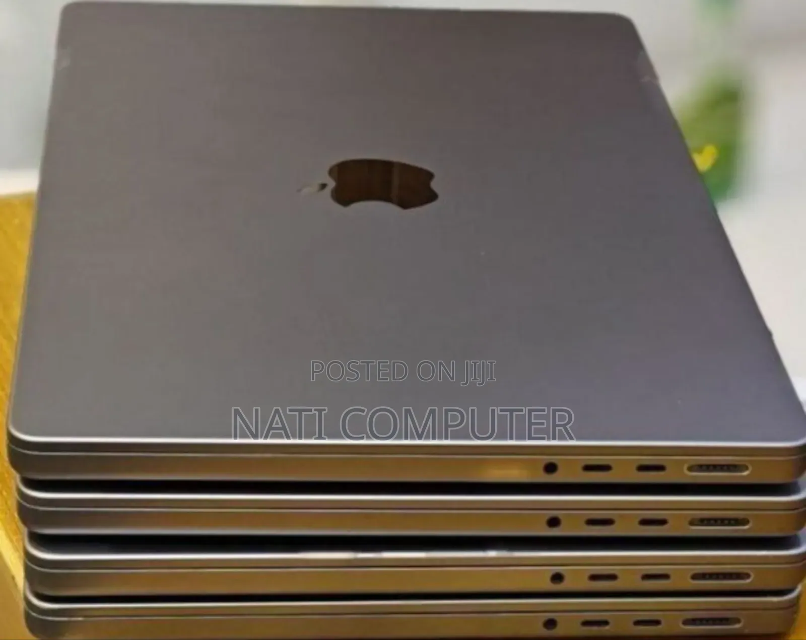 New Laptop Apple MacBook Pro M1 32GB Apple M1 Pro SSD 512GB