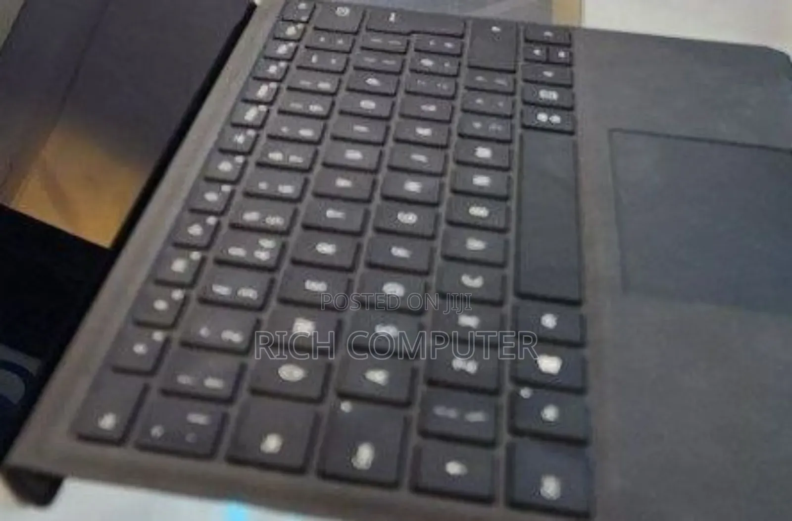 New Laptop Microsoft Surface 16GB Intel Core i5 SSD 256GB