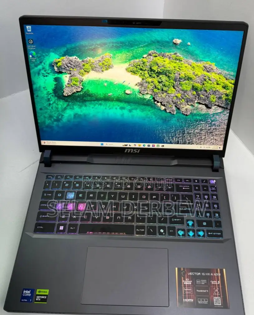 New Laptop MSI Vector 16 HX AI A2XWIG 32GB Intel Core Ultra 7 SSD 512GB