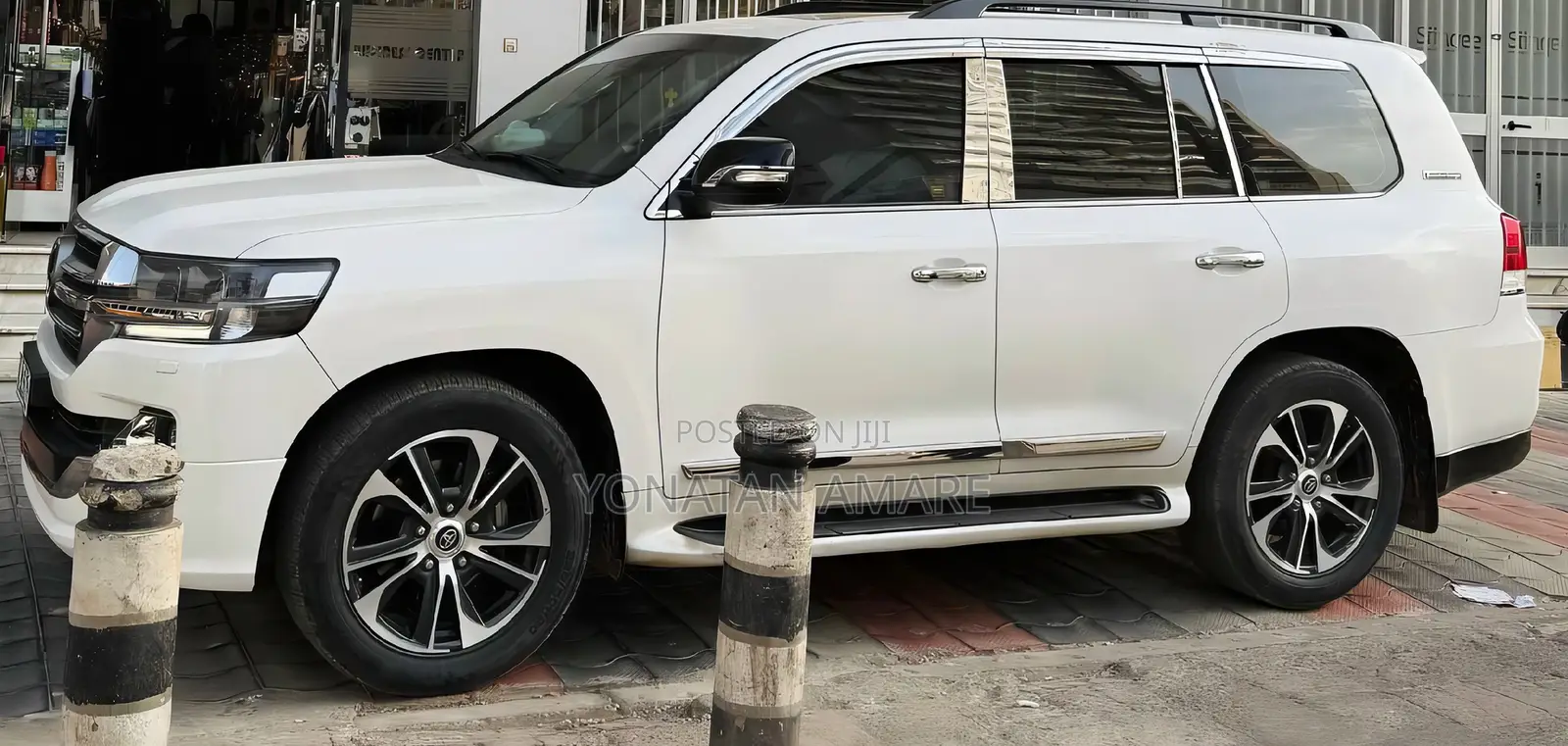 Toyota Land Cruiser 4.5 V8 VXR 2020 White