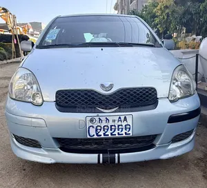 Toyota Yaris 1.0 C 2004 Blue