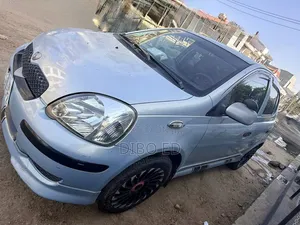 Toyota Yaris 1.0 C 2004 Blue