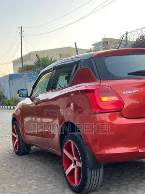 Suzuki Swift 2021 Red