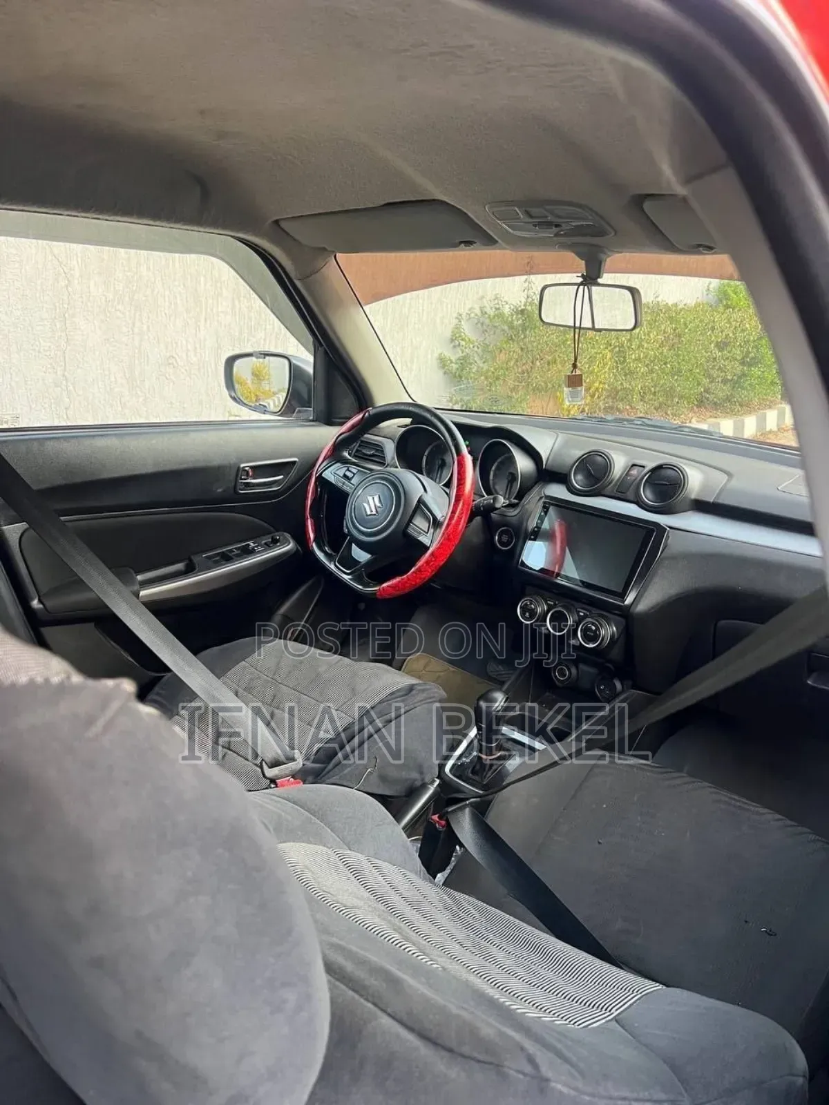 Suzuki Swift 2021 Red