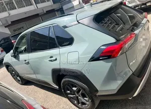 Toyota RAV4 2023 Green