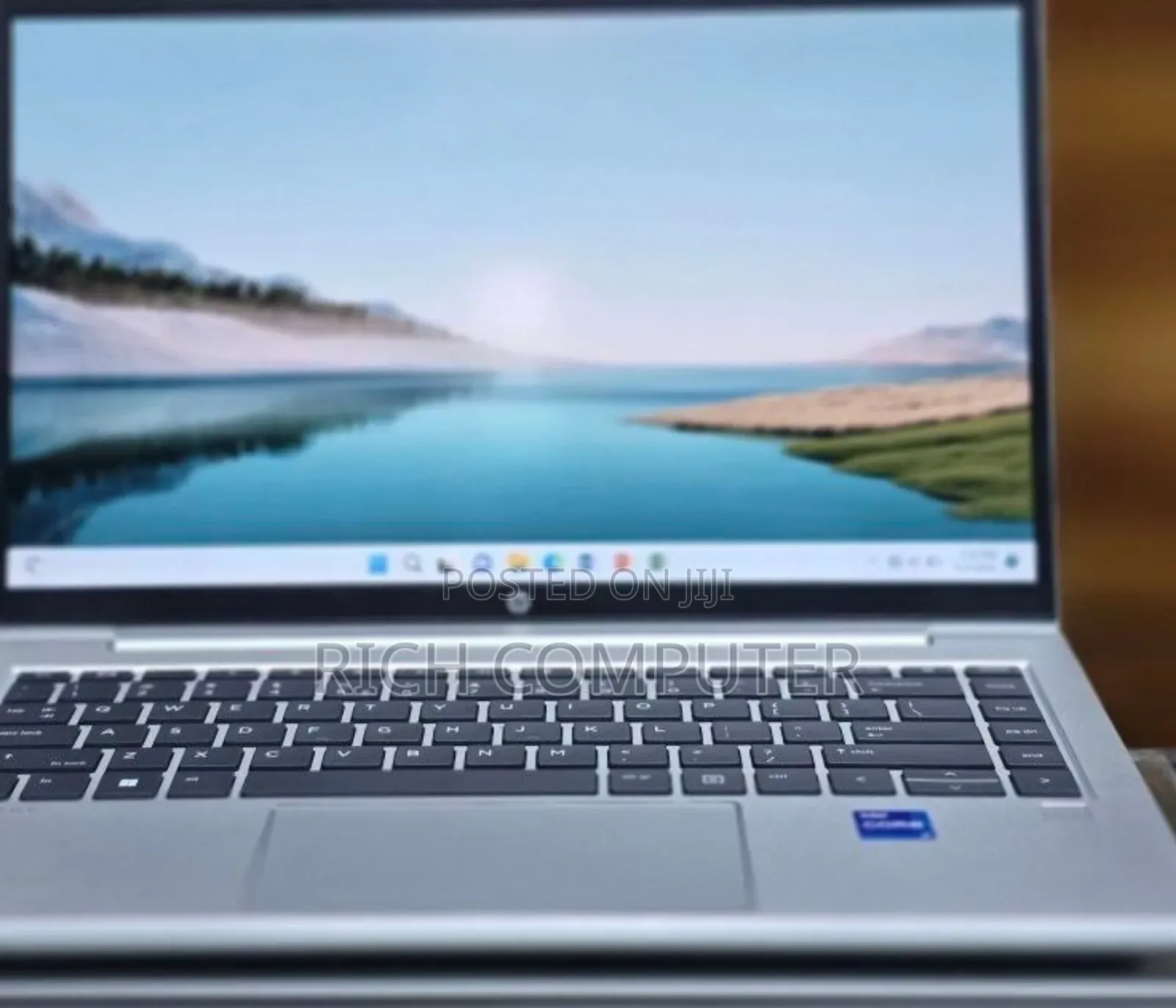 New Laptop HP ProBook 440 G9 16GB Intel Core i7 SSD 1T