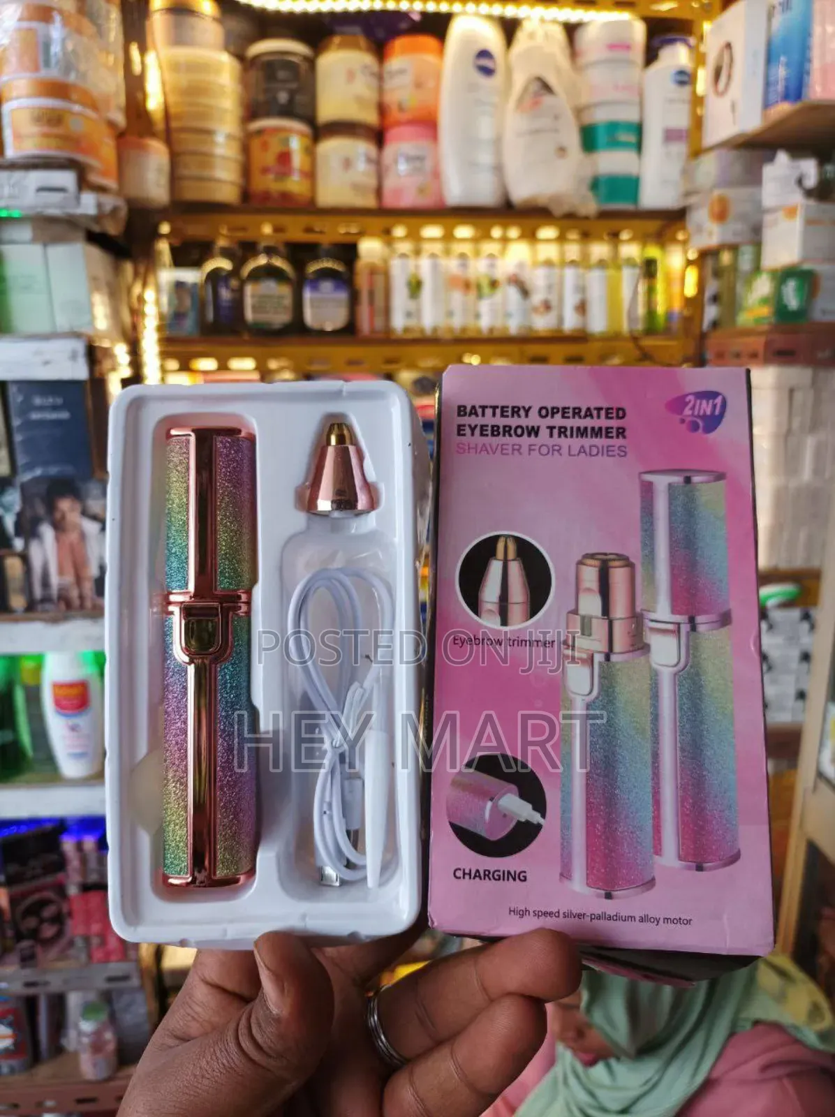 2-in-1 Rechargeable Eyebrow Trimmer and Facial Hair Shaver for Women