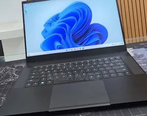 New Laptop Razer Blade 16GB Intel Core i7 SSD 512GB