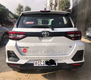 Toyota Raize 2022 White