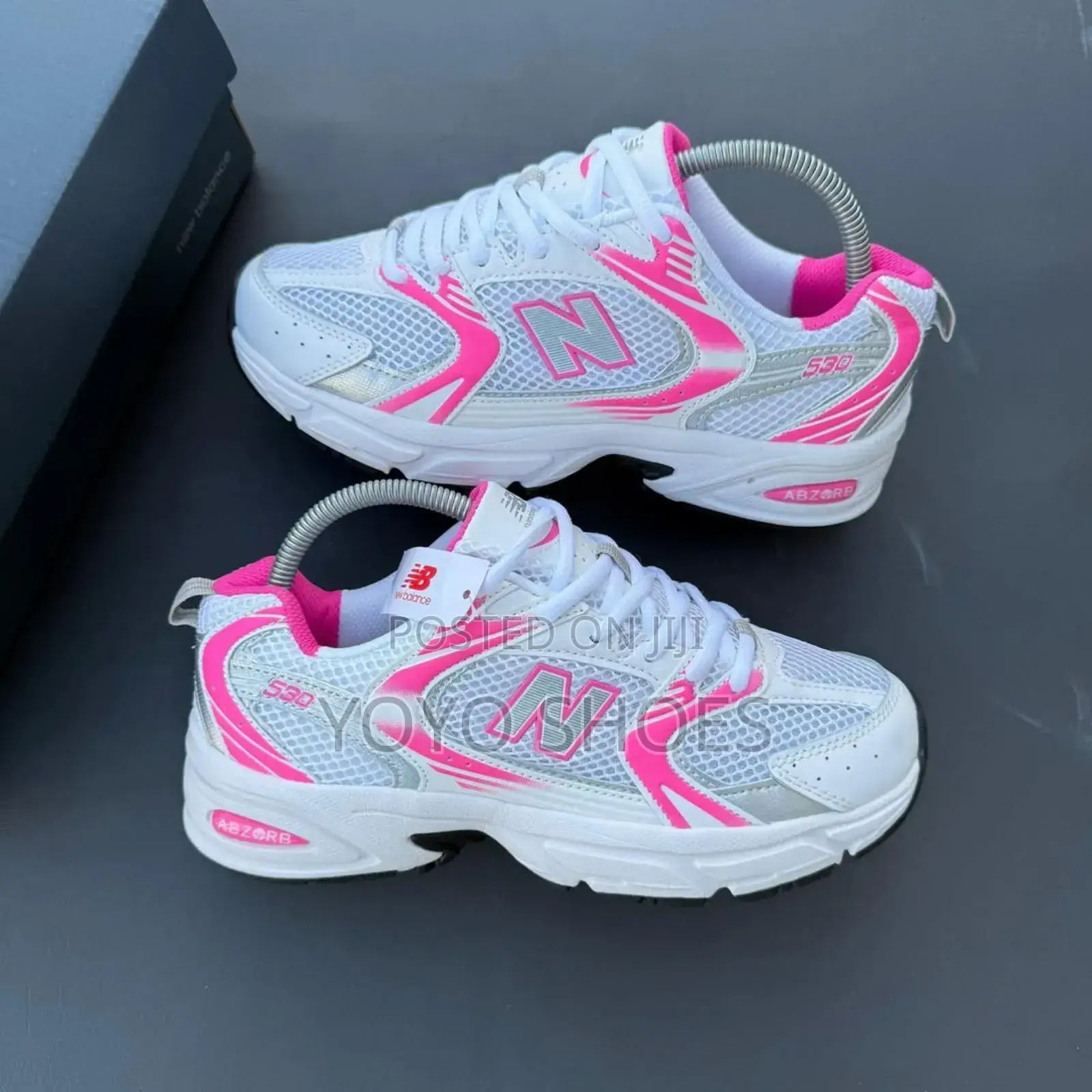 New Balance 530 White/Pink Fashion Sneaker