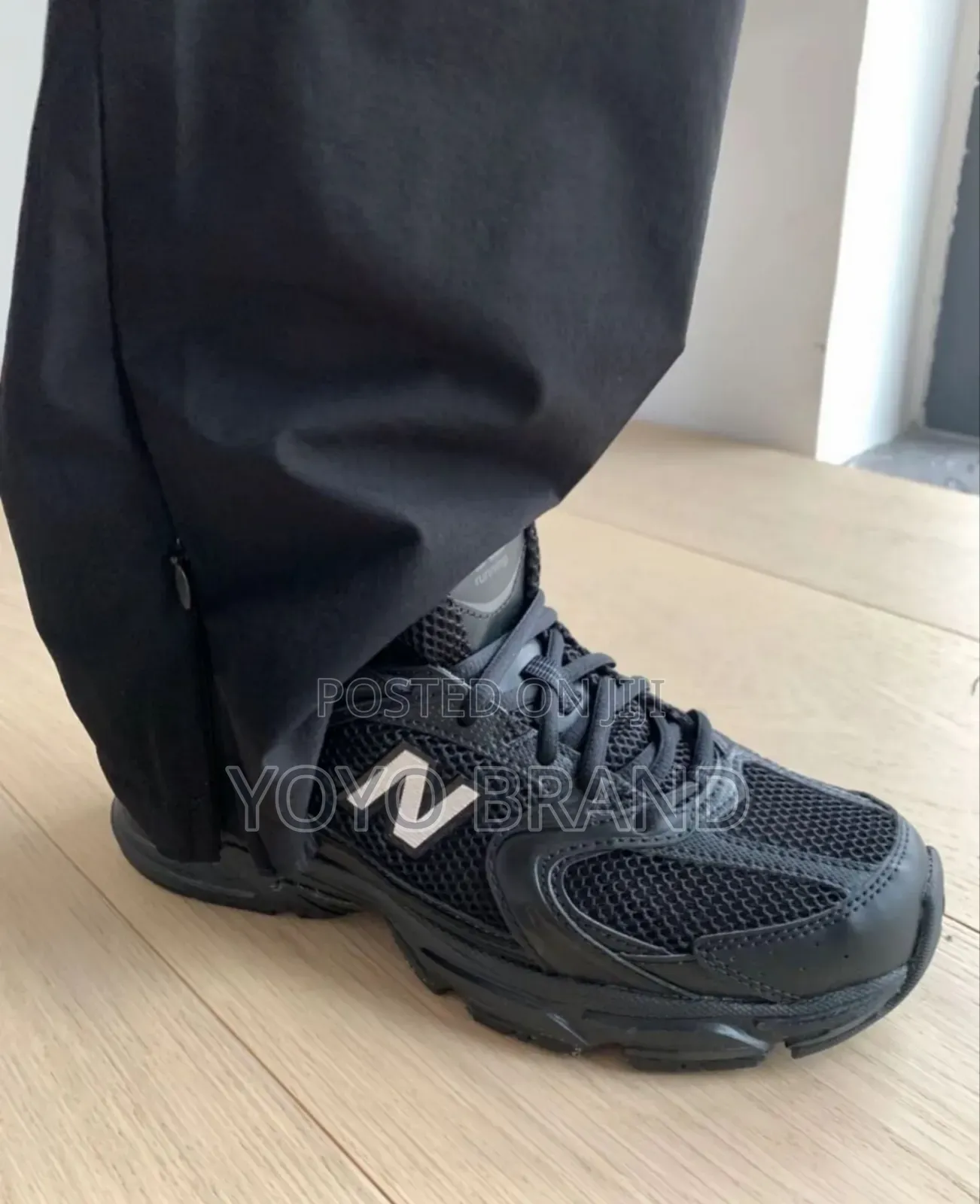 New Balance 530 Triple Black Running Unisex Fashion Sneaker