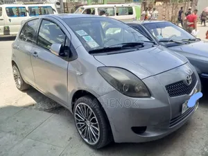 Toyota Yaris 2007 Silver