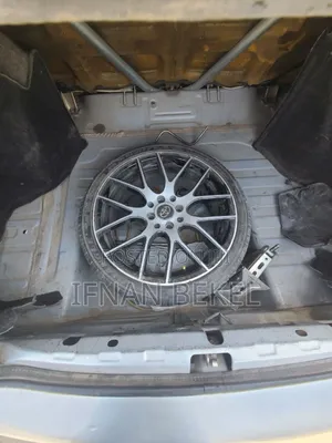 Toyota Platz 2001 Silver