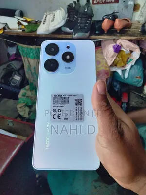 Tecno Spark 10 128 GB White