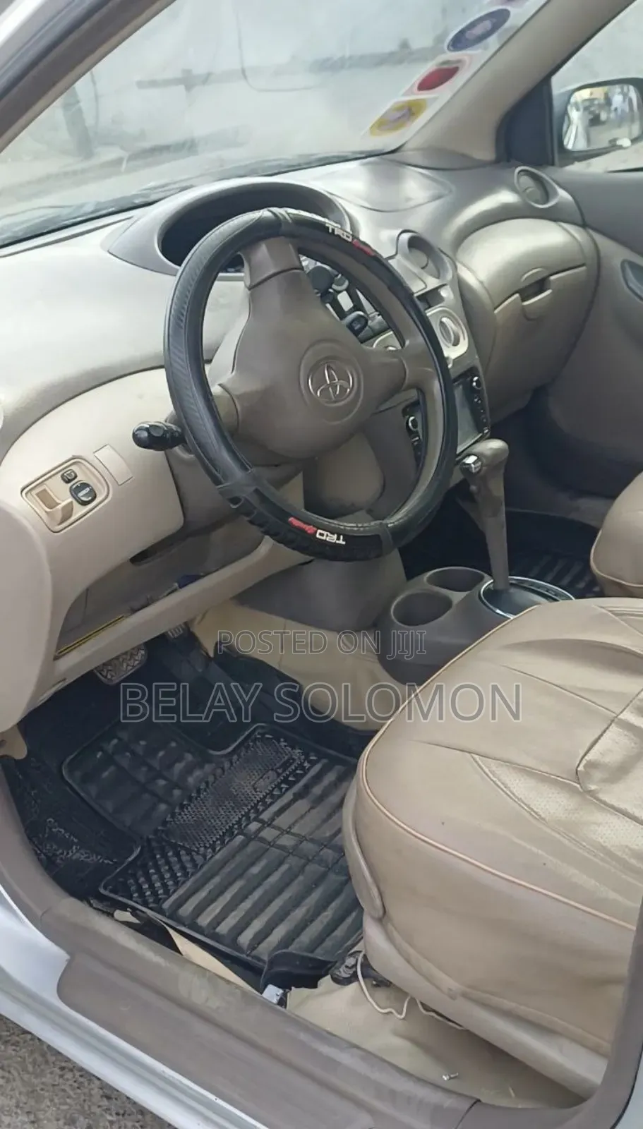 Toyota Platz 2004 Silver