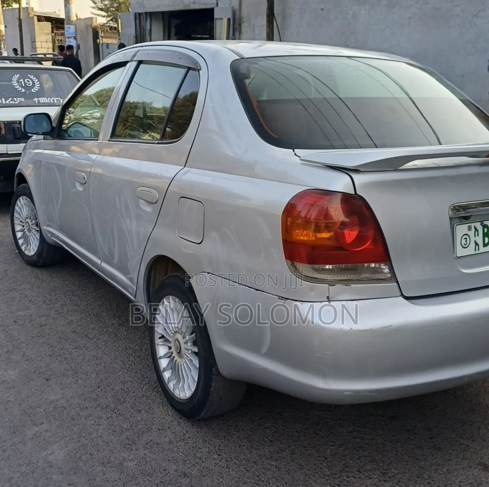 Toyota Platz 2004 Silver