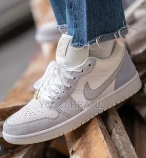 Nike Air Jordan 1 Low ’Paris’ Sky Gray Unisex Fashion Shoes