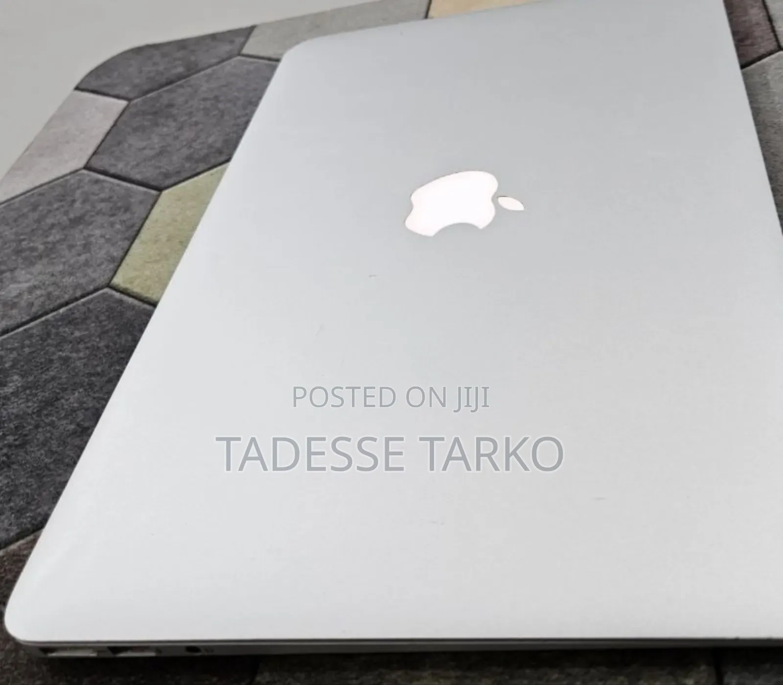 New Laptop Apple MacBook Air 2017 8GB Intel Core i5 SSD 256GB