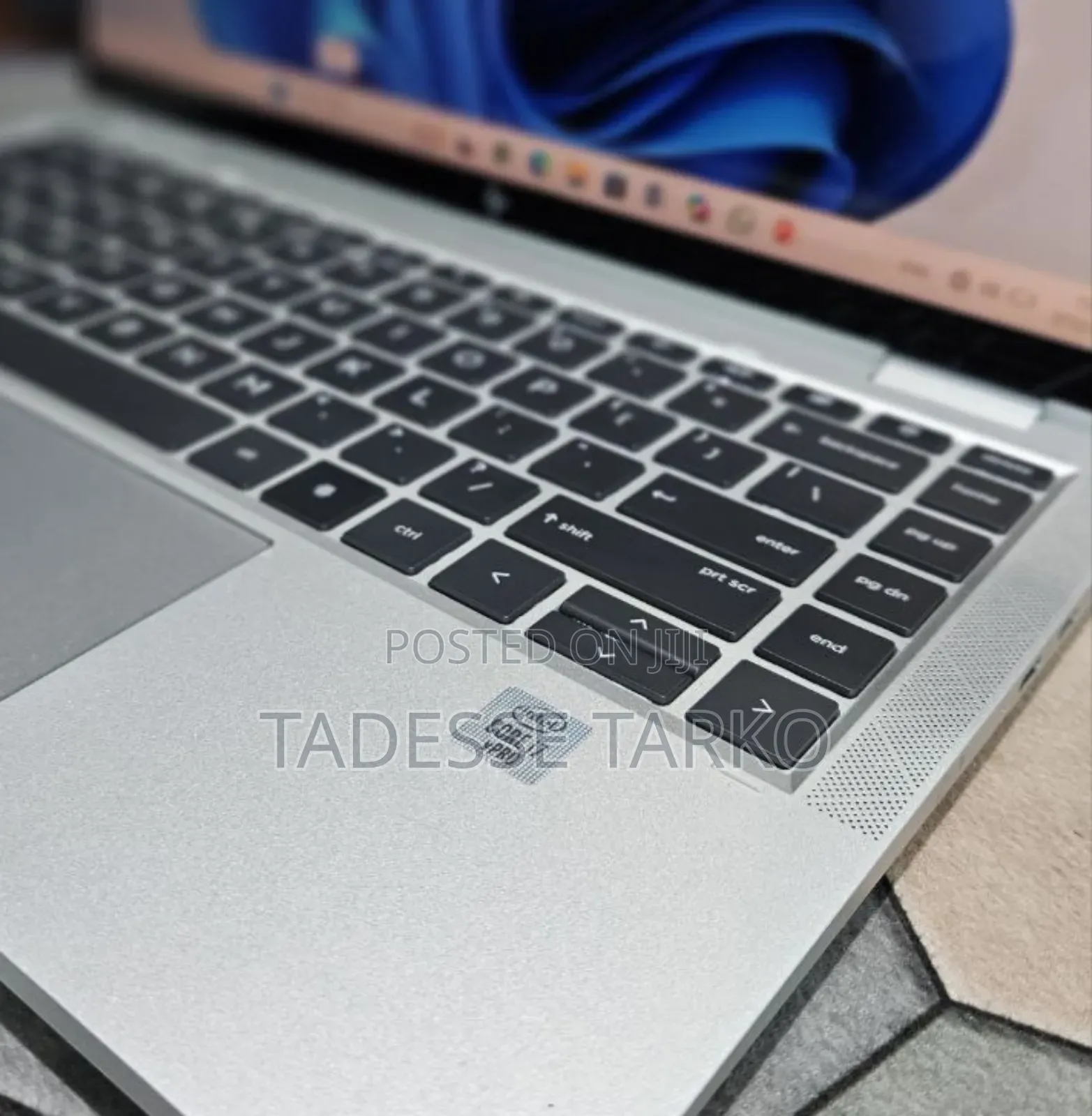 New Laptop HP EliteBook x360 1040 G7 16GB Intel Core i7 SSD 512GB