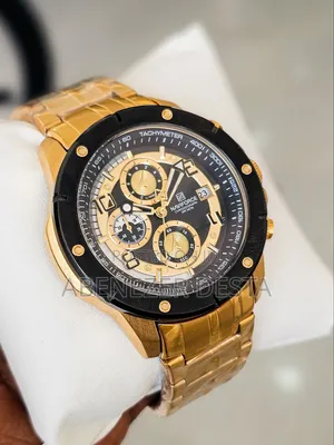 Naviforce Nf8056 Chronograph Watch, Featuring a Gold-Toned Stainless