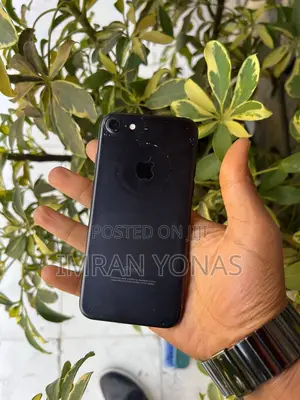 Apple iPhone 7 32 GB Black