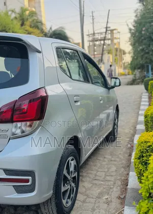 Toyota Agya 2022 Silver