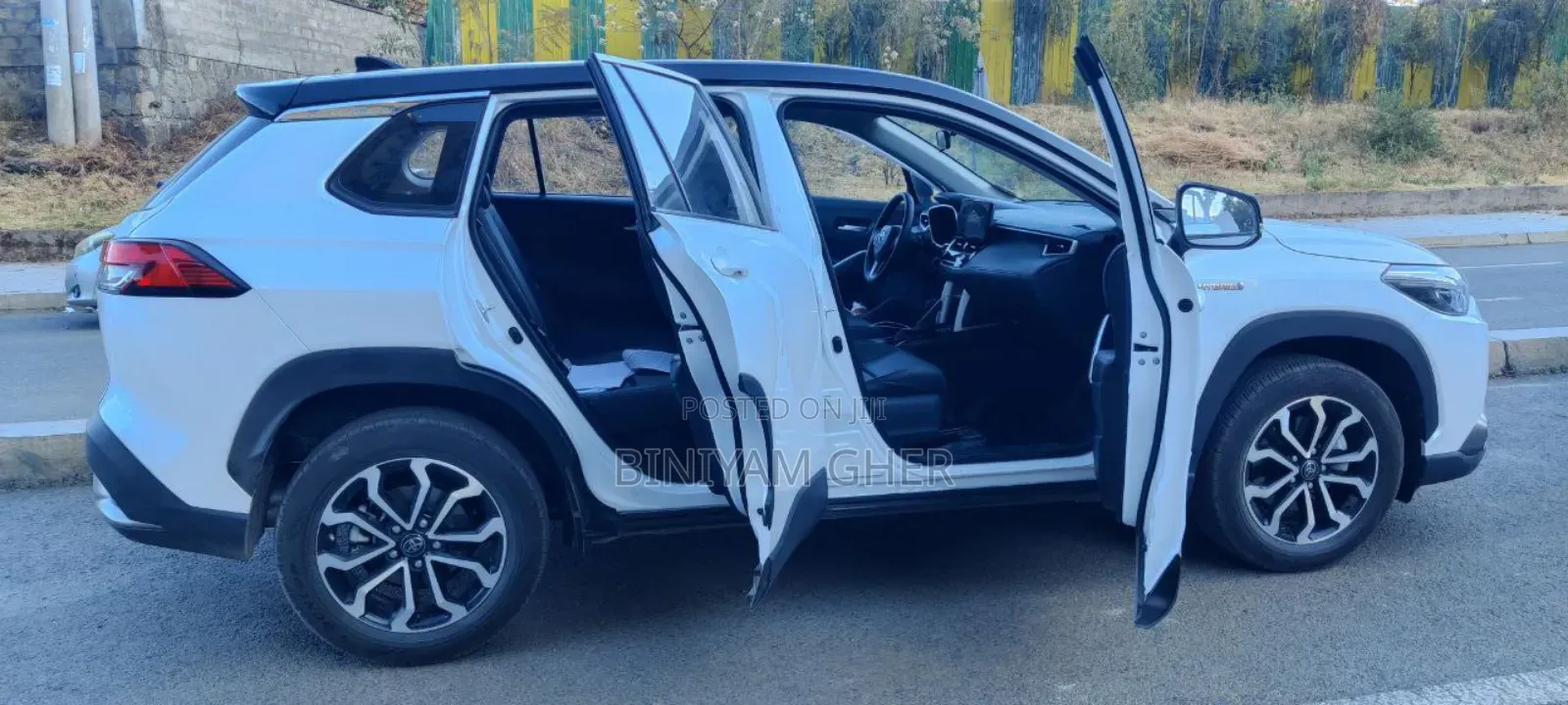 Toyota Frontlander 2024 White