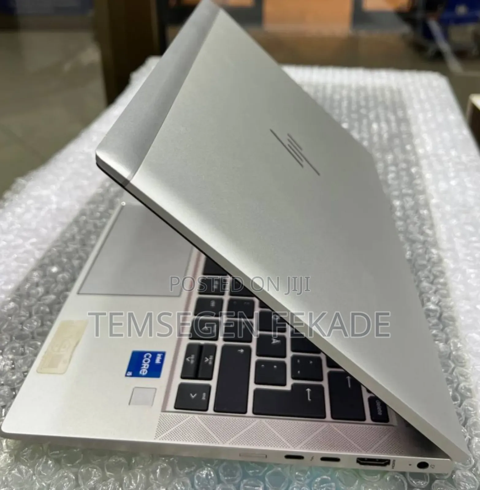 New Laptop HP EliteBook 830 G8 16GB Intel Core i5 SSD 512GB