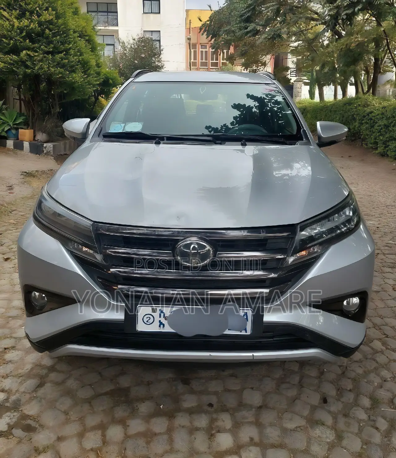 Toyota Rush 2022 Silver