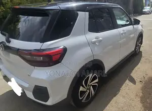 Toyota Raize 2022 White