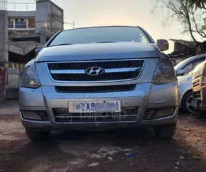 Hyundai Starex 2013 Silver