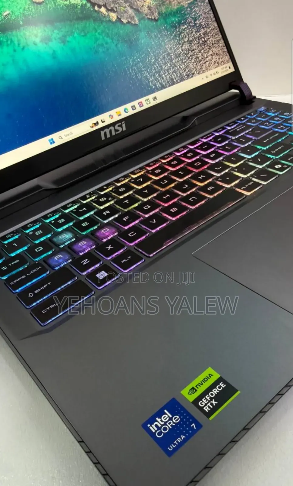 New Laptop MSI Vector 16 HX AI A2XWIG 32GB Intel Core Ultra 7 SSD 512GB