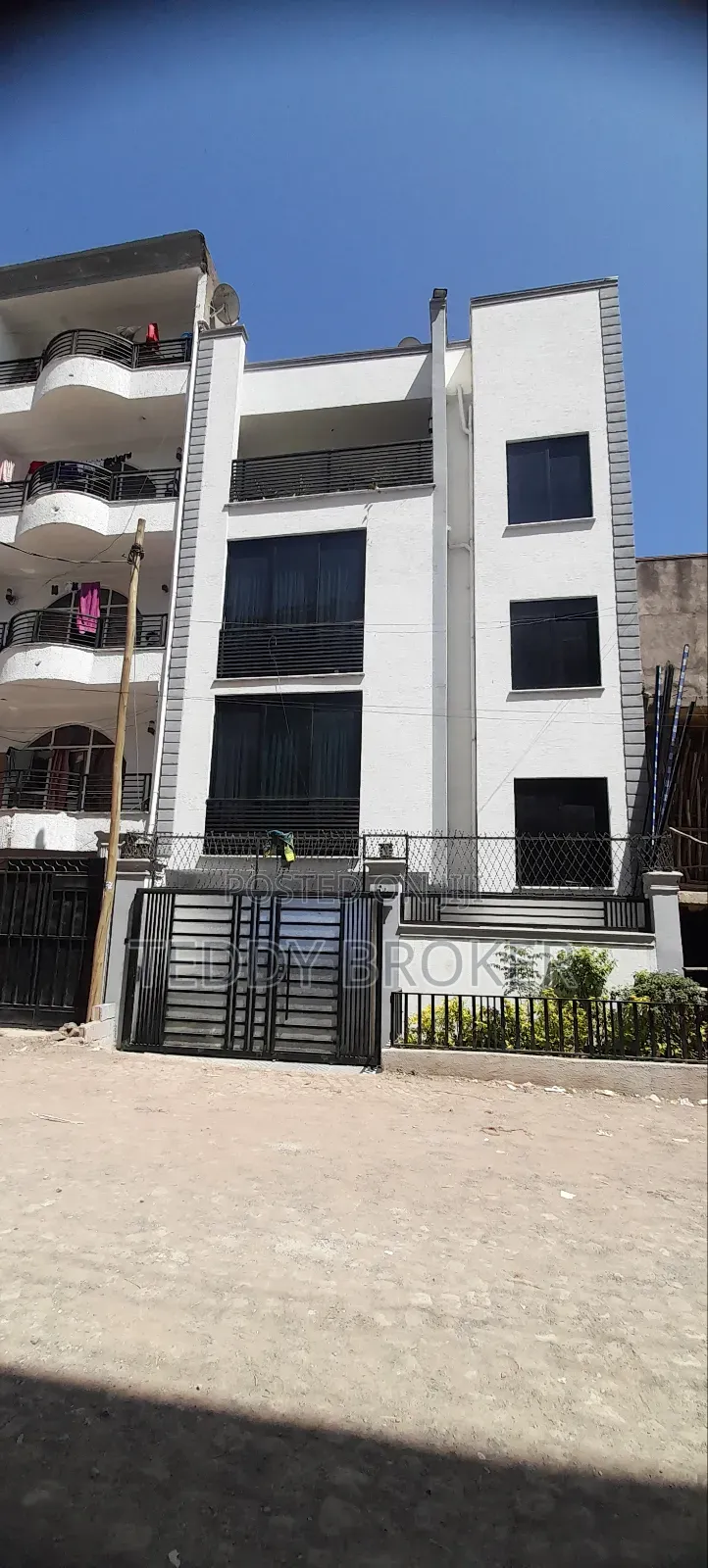6bdrm House in Haile Garment, Nifas Silk-Lafto for sale