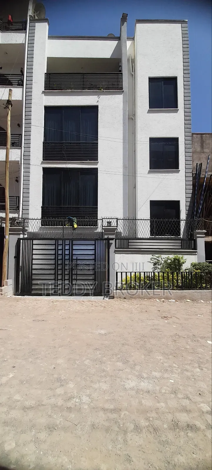 6bdrm House in Haile Garment, Nifas Silk-Lafto for sale