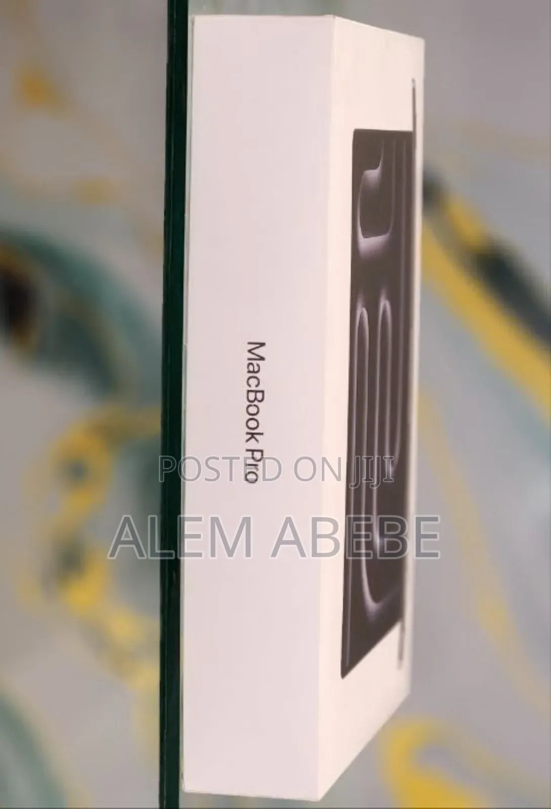 New Laptop Apple Macbook Pro 2025 M5 14-inch 16GB Apple M5 SSD 512GB