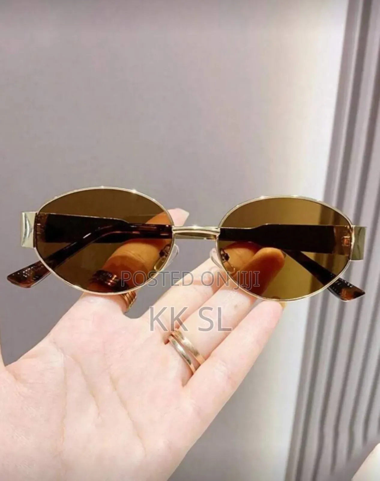 Womens Oval Eye Glass