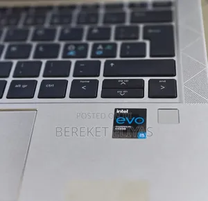 New Laptop HP EliteBook 830 G8 16GB Intel Core i5 SSD 512GB