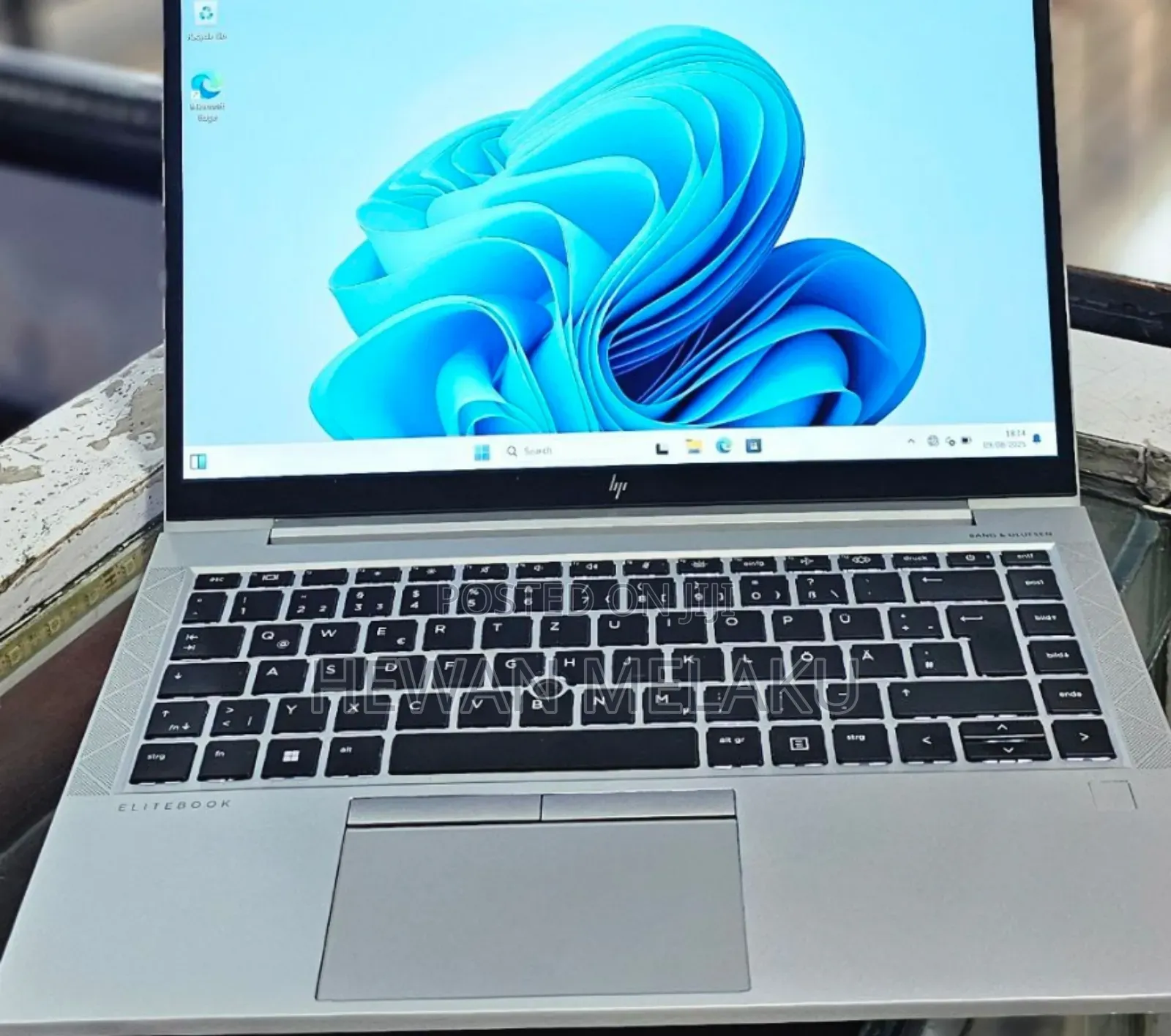 New Laptop HP EliteBook 840 G8 16GB Intel Core i5 SSD 512GB
