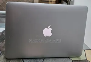 New Laptop Apple MacBook Air 2017 8GB Intel Core i5 SSD 256GB