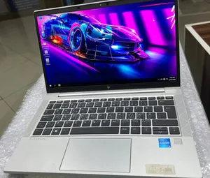 New Laptop HP EliteBook 830 G8 16GB Intel Core i5 SSD 512GB