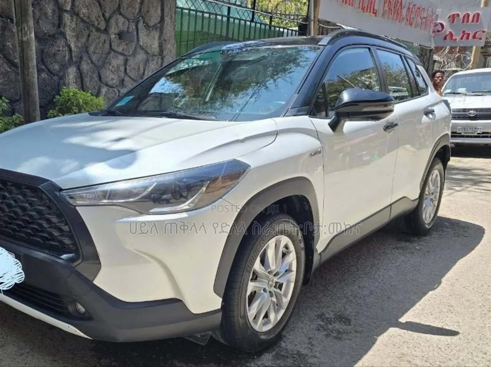Toyota Corolla Cross Hybrid 2023 Off white